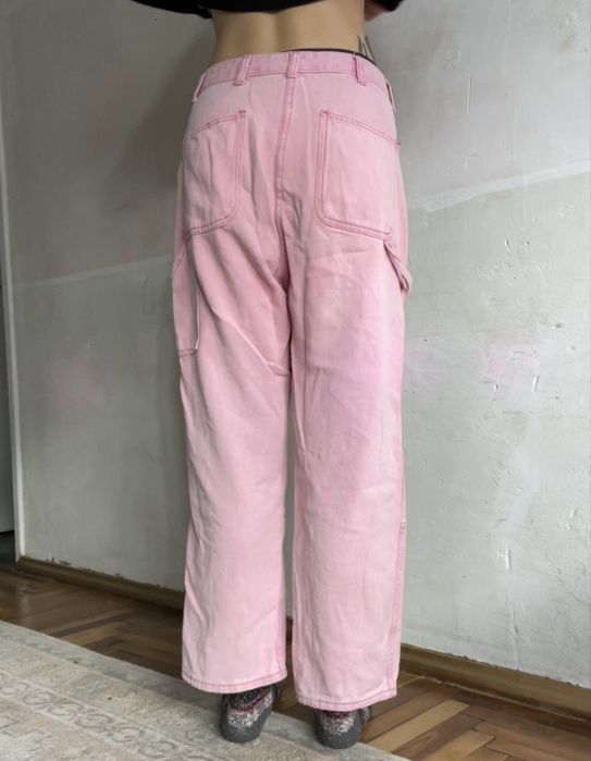 Джинсы розовые мом