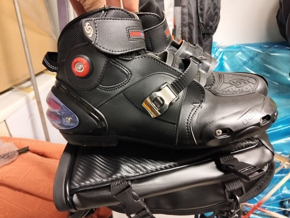Vendo botas mota