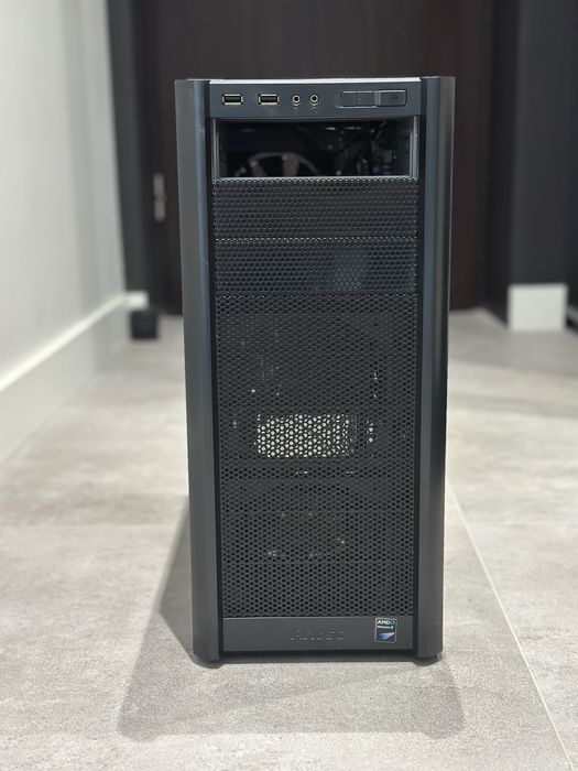 Baza PC AM3: Gigabyte + Phenom II + 12GB RAM DDR3 + Antec 300