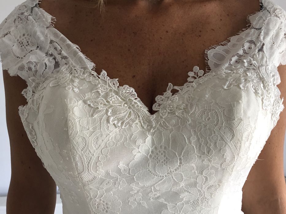 Vestido de Noiva NUNCA USADO