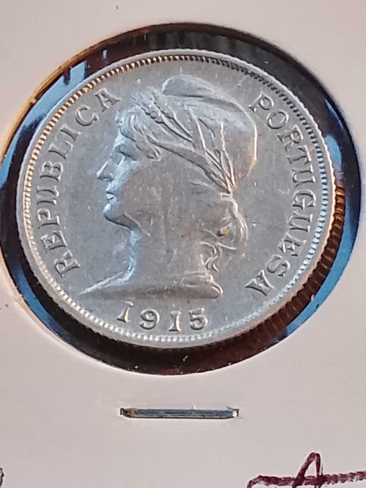 Moeda de 10 centavos de 1915, em Prata