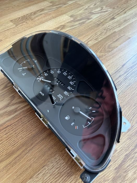 Приборна панель Део Ланос