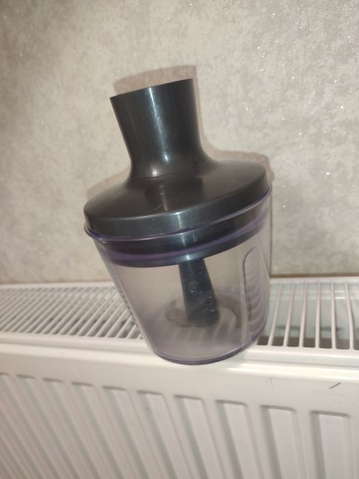 Блендер Tefal  на запчастини або ремонт