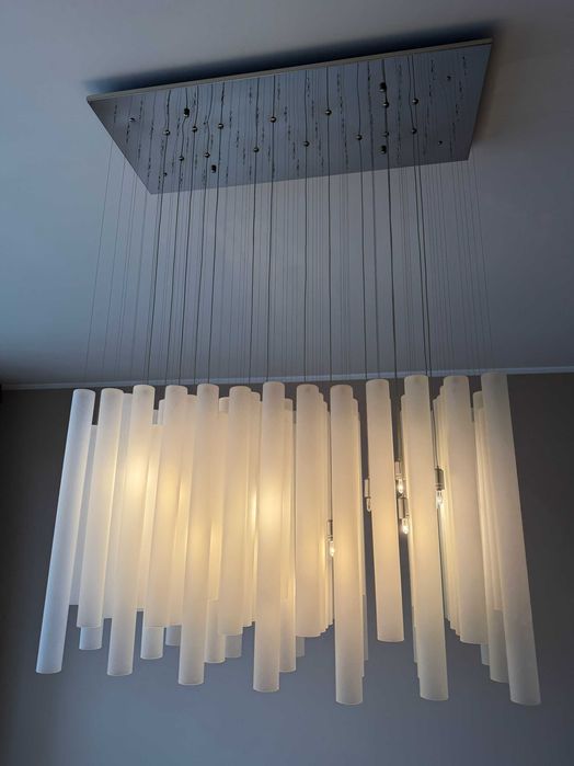 Piękna, sufitowa lampa AZZARDO