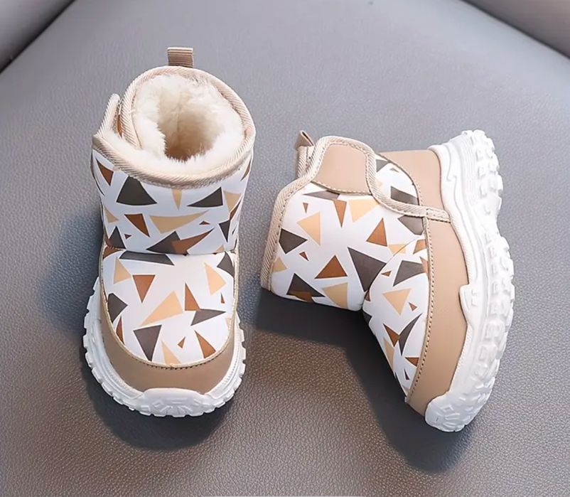 Дутики дитячі угги чобітки зимові