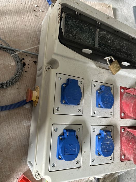 Quadro de obras usado