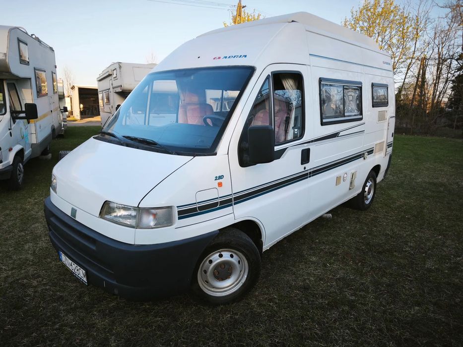 Fiat Ducato kamper  Kamper Fiat Ducato 2.8 Camper van bus Adria 6 osób
