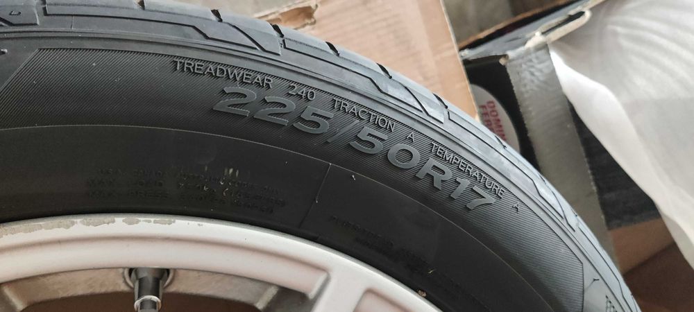 Jantes BMW 17 Originais com pneus