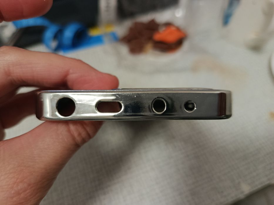 Чохол на телефон