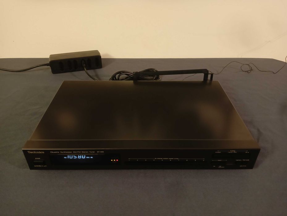 Tuner Technics ST-610