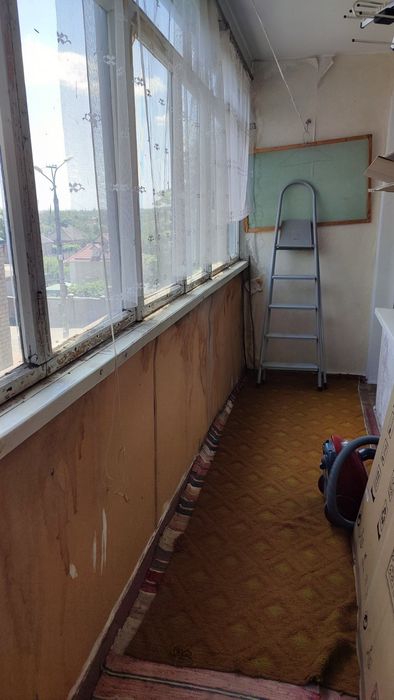 2-х комн. квартира СевГОК, ост. "Короленко" 3-й этаж, всё раздельно