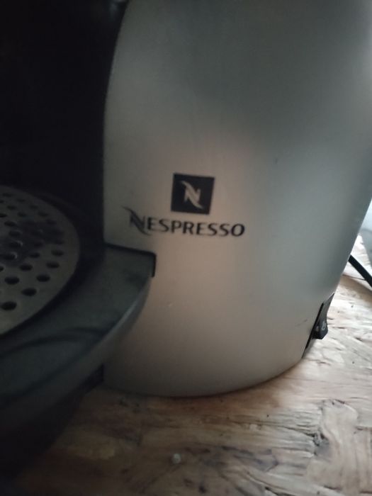 Vendo máquina de café Nespresso