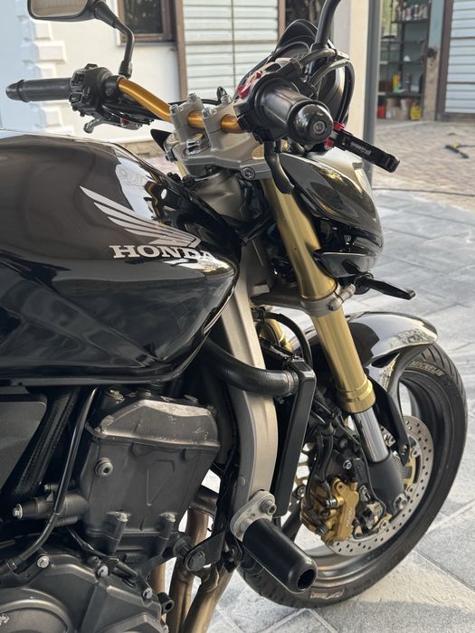 Продам honda hornet CB600F
