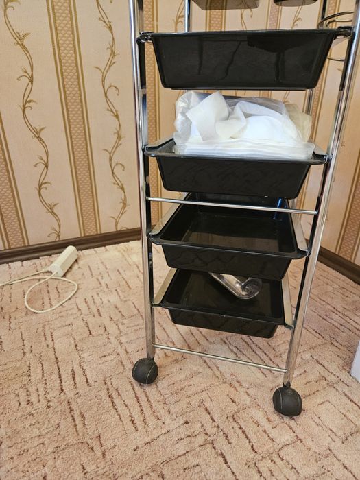 Продам этажерку с 5 ящиками