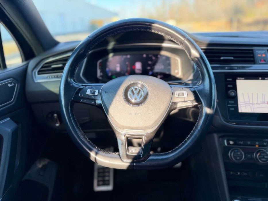 Volkswagen Tiguan SEL Premium R-Line 4Motion      2020
