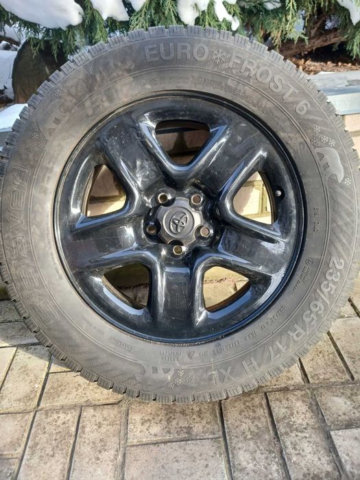 Продам комплект колес зима SUZUKI GRAND VITARA