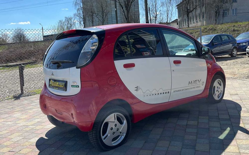 Mitsubishi i-MiEV 2010