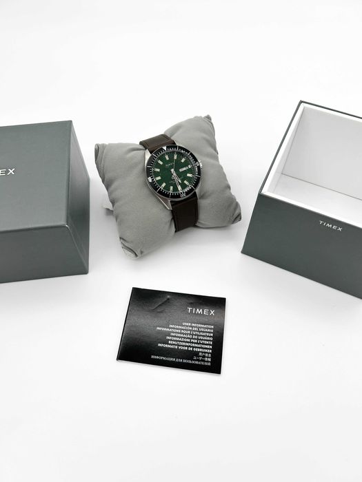 Годинник Timex  Waterbury TW2V24700 Новий з США