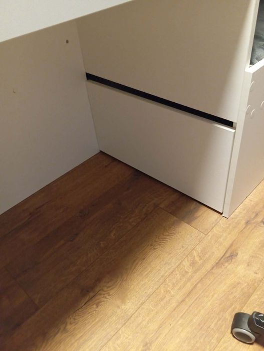 Łóżko piętrowe z biurkiem