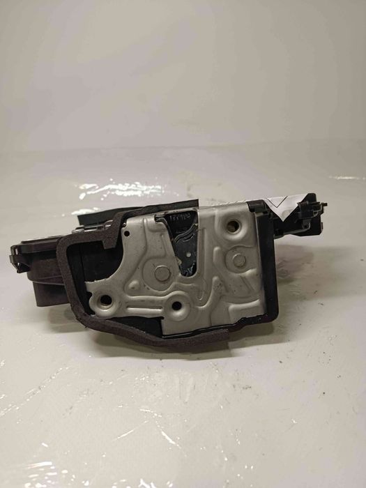 Fechadura / fecho porta frente esquerdo VOLKSWAGEN T-Cross