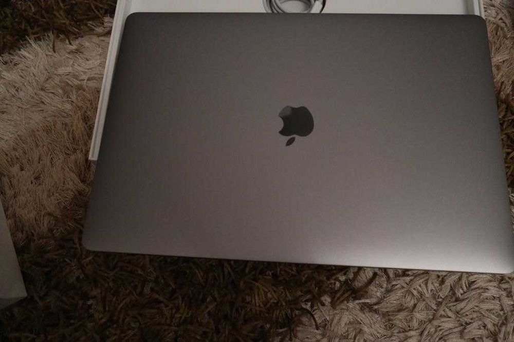 MacBook Pro 15-inch 2017