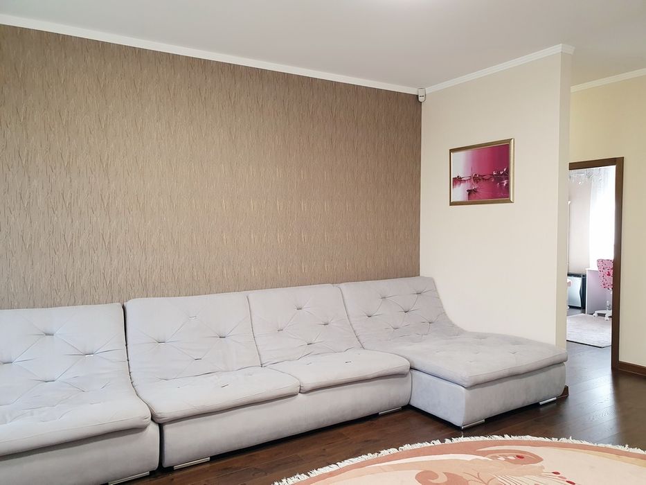 Продам дом с ремонтом Новоалександровка