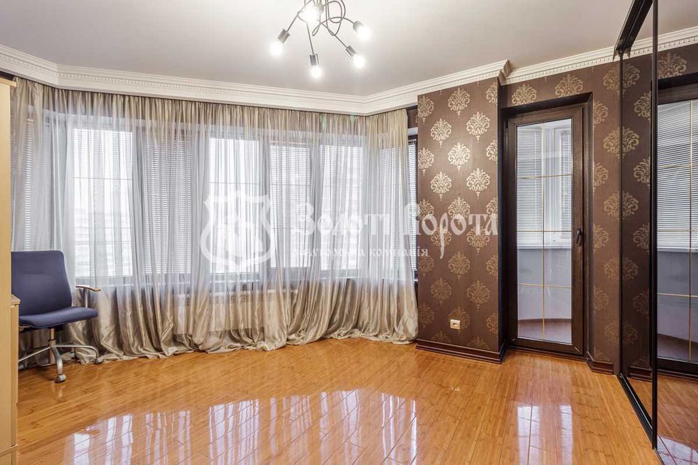 Квартира, 4к. Євроремонт. вул. Мішуги, 2, Осокорки, Дарницький район