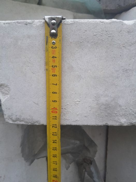 Pustaki betonowe i silikatowe