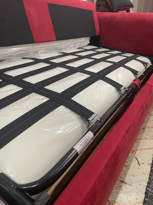 Sofá cama com pouco uso