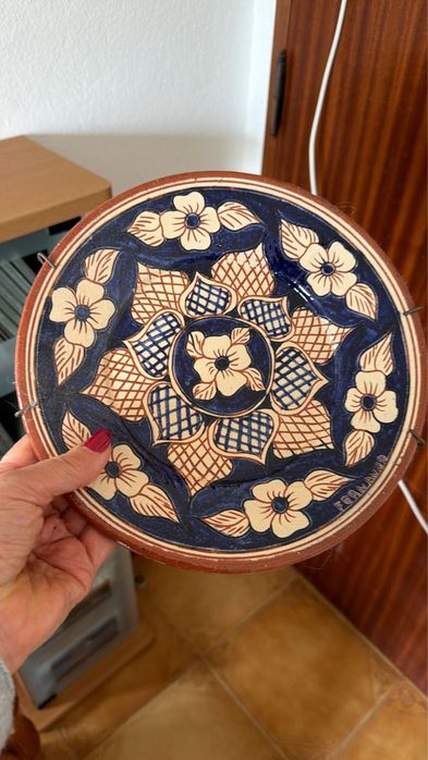 Varios pratos porcelana