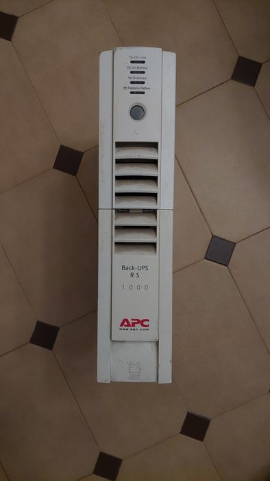 UPS APC BR 1000i