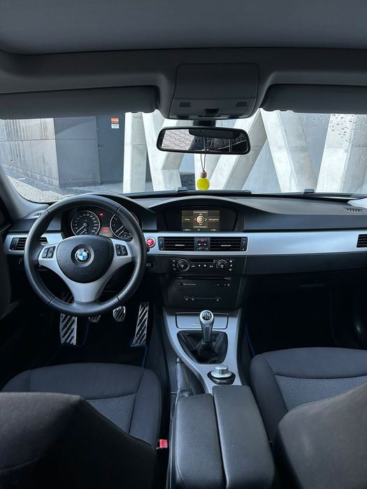 BMW Seria 3 *320 E91 *2.0 150km Navi Panorama Klimatronik PL