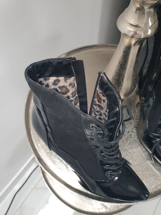 Botki dziewczęce 39 lakierowane czarne