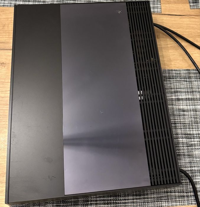 Bang Olufsen Beogram CD 6500. TDA1541