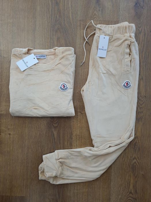 Dresy welurowe damskie