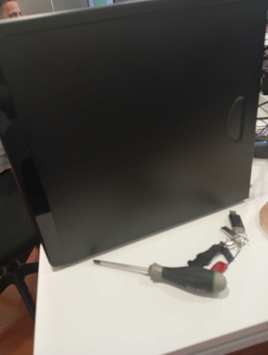 Intel core i7-9700 CPU 3.00GHz