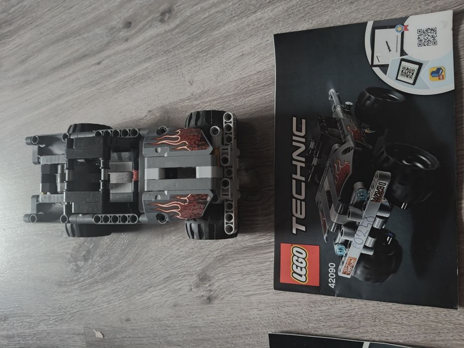 LEGO technic 42090 + 42091