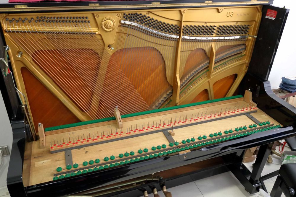 Yamaha U3H – Piano Vertical 131 cm | Revisto, Regulado e Afinado