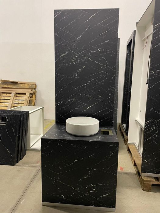 Aplicação de vinil , decoração de montras