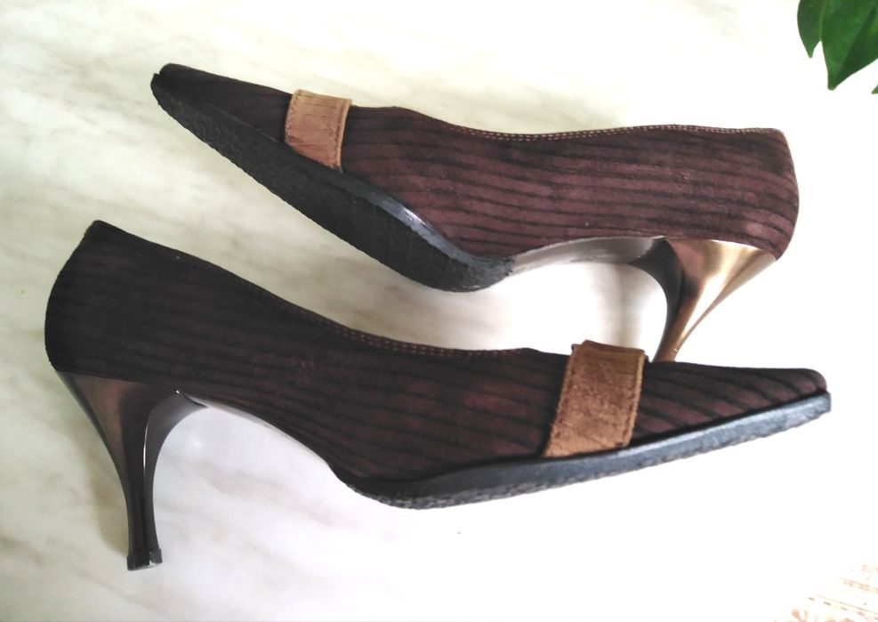 Брендовые итальянские туфли из натуральной замши Accademia, размер-37