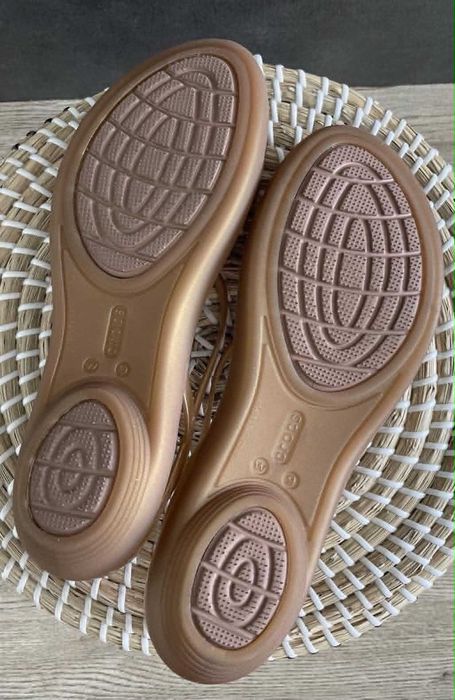 Crocs sandały Isabella Sandal Bronze W9 39/40