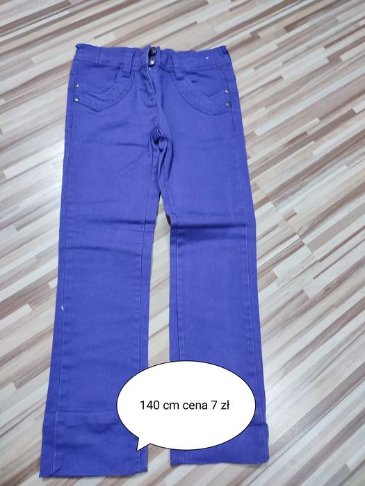 Komplet ubrań dla dziewczynki