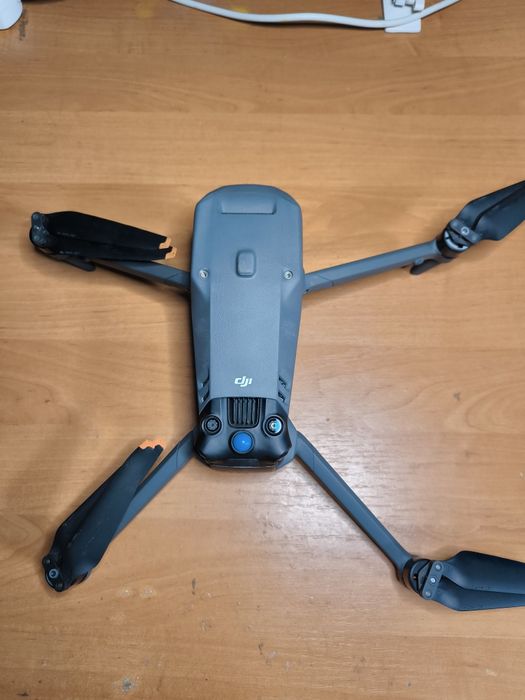 Квадрокоптер DJI Mavic 3E