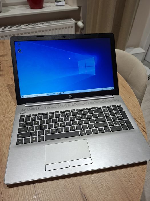 Laptop HP 255 G7 / Dysk SSD M2 / Super Bateria