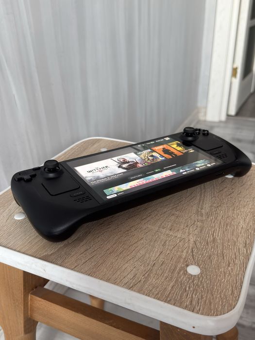 Steam Deck Oled 1TB + Докстанція