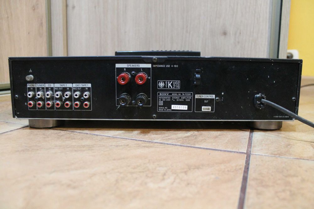 Wzmacniacz Stereo Sony TA-F235 PILOT
