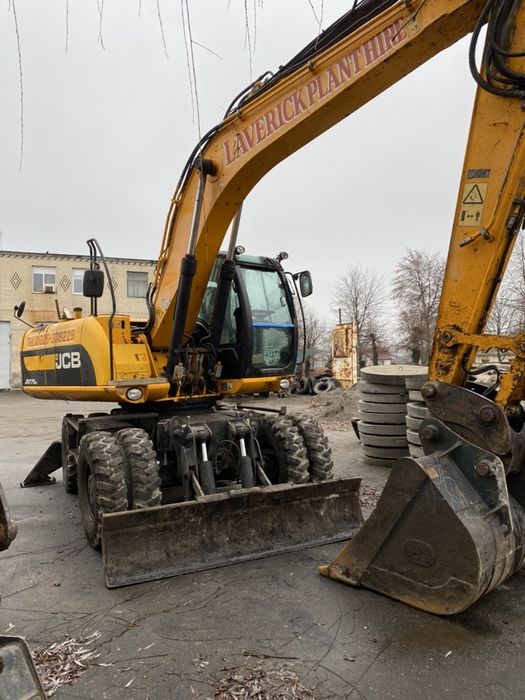 Услуги | аренда экскаватора полноповоротного JCB JS 145w/175w/210w