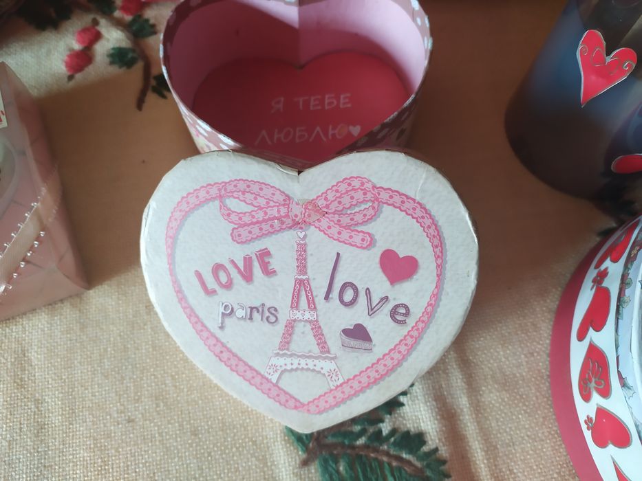 Подарунки до будь-якої події для коханої людини