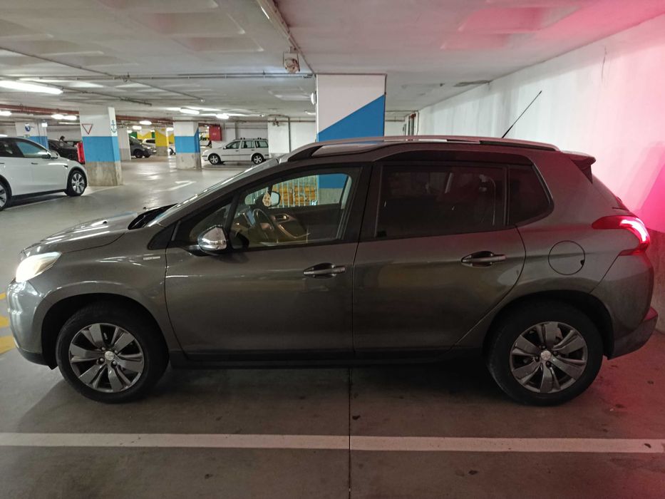 Peugeot 2008 PureTech Styler — photo 4