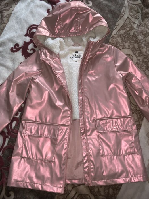 Плащ утеплений на дівчинку